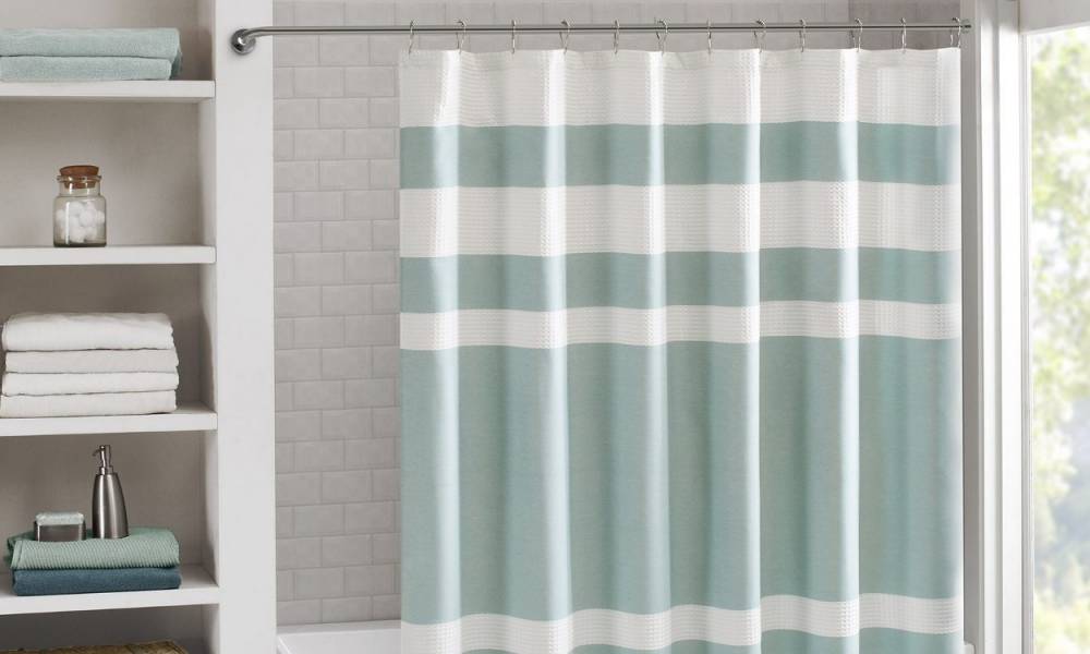 An Easy Way To Clean Your Shower Curtain