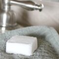 How to Clean the Garbage Disposal Using These DIY Cleaning Bombs How to Clean the Garbage Disposal Using These DIY Cleaning Bombs